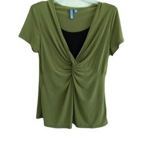 Small b-slim top - stretchy fabric green and black
